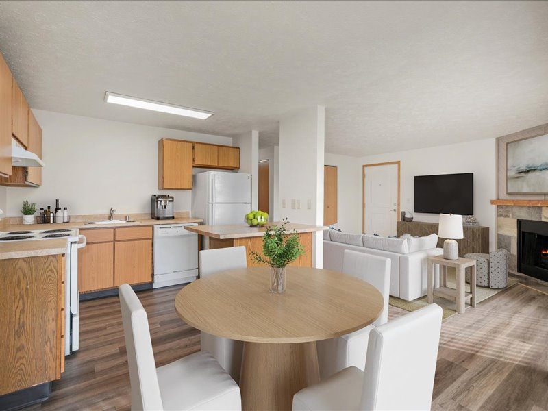 Staged dining, unit style 2A